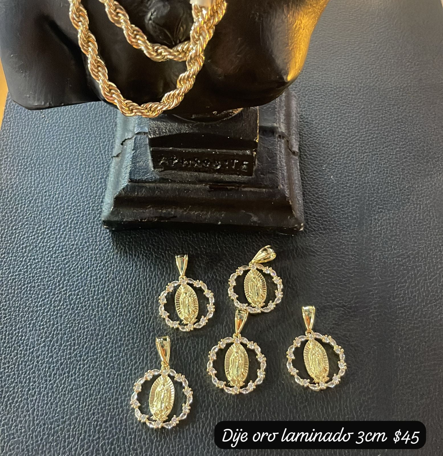 Dije oro laminado