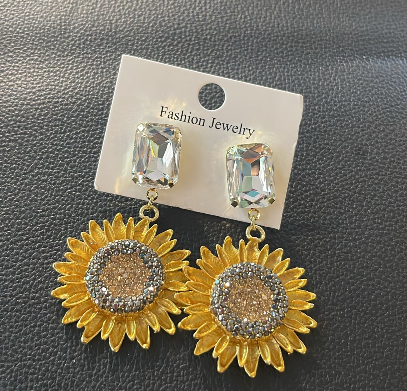 Aretes