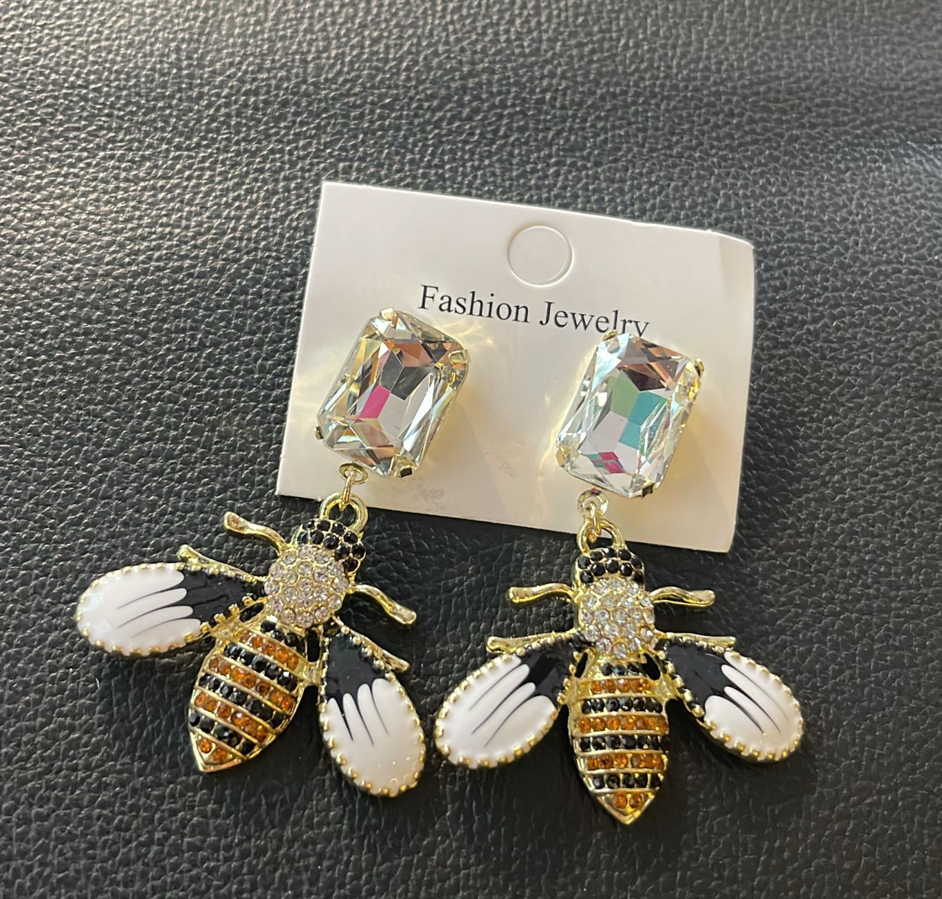 Aretes