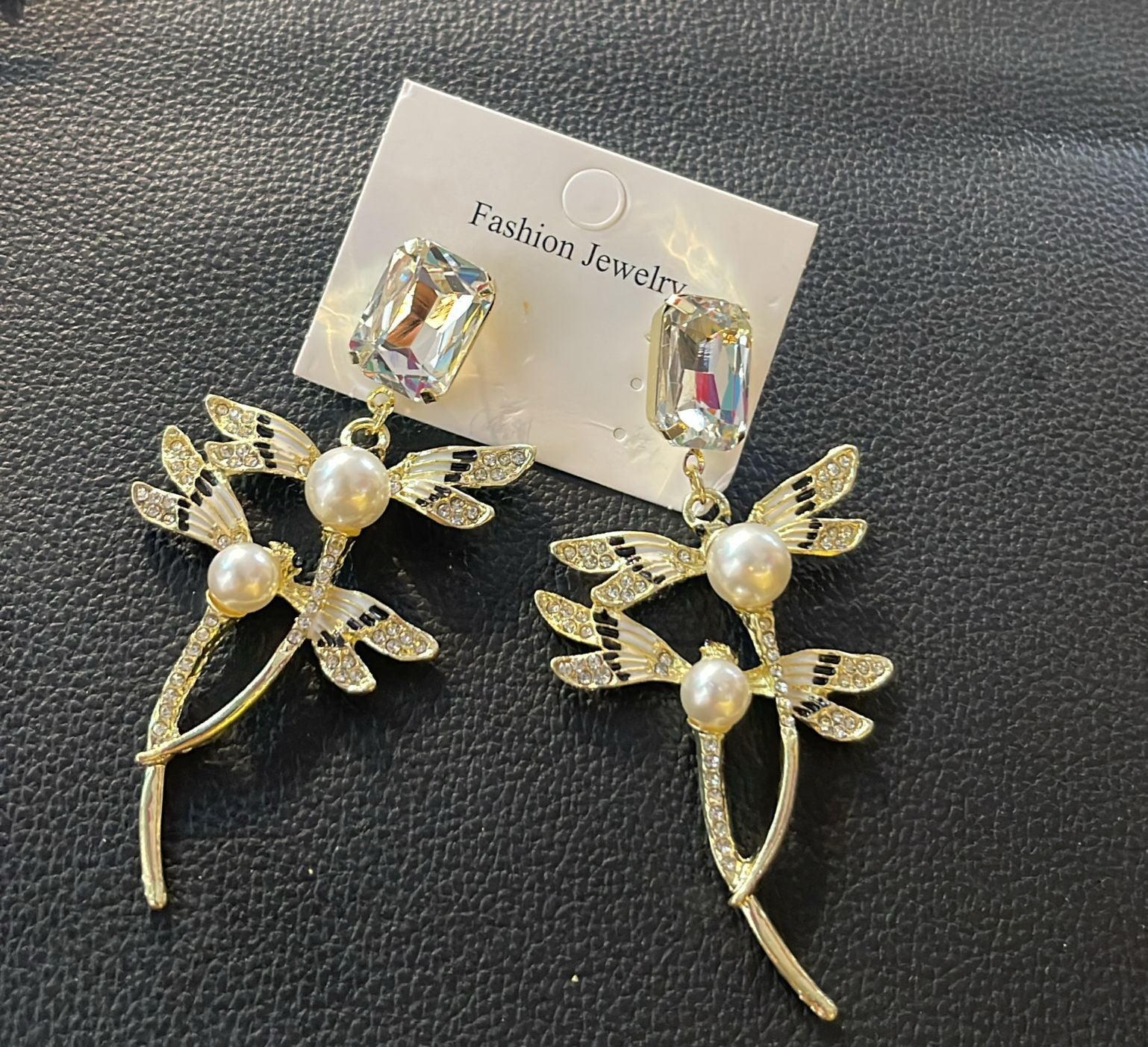 Aretes
